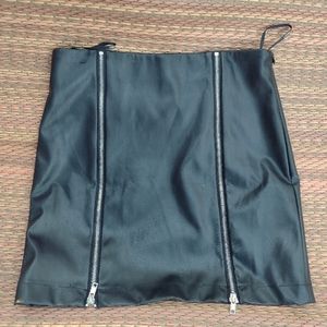 Forever 21 mini leather skirt
